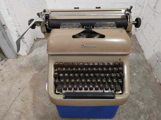 Maszyna do pisania OPTIMA M12