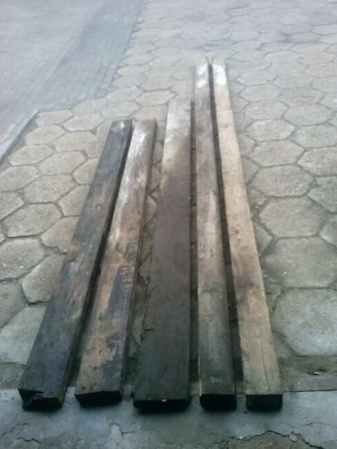 Belki i deski drewniane, 120 zł całość.