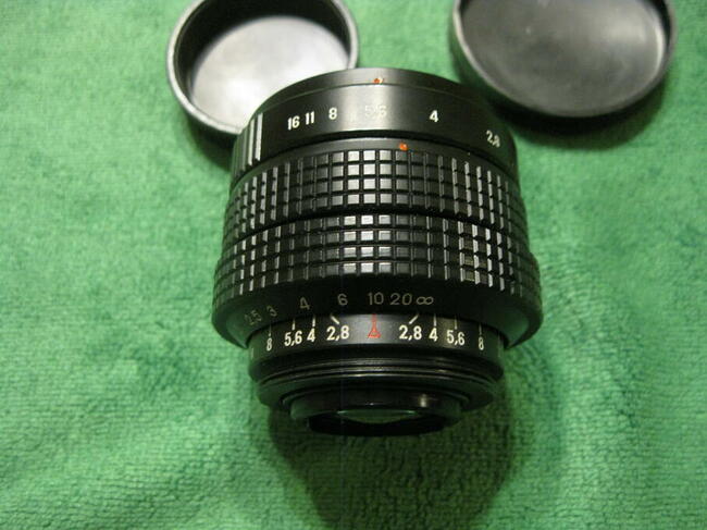 Obiektyw szerokokątny MIR - 1 B F- 2,8 / 37 mm M42x1