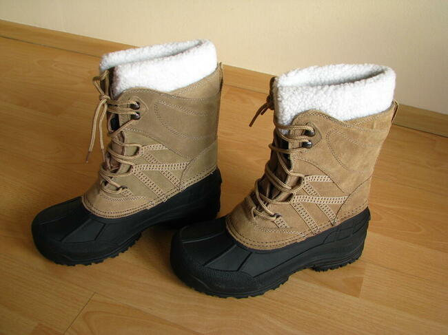 Śniegowce, buty trekingowe – nie tylko na zimę rozm. 39 Nowe