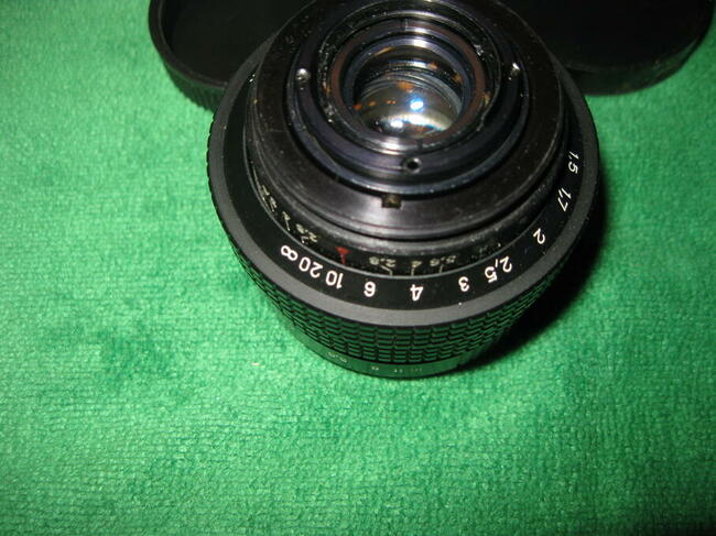 Obiektyw szerokokątny MIR - 1 B F- 2,8 / 37 mm M42x1