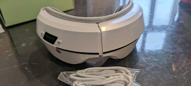 Masażer okolic oczu Max-E5