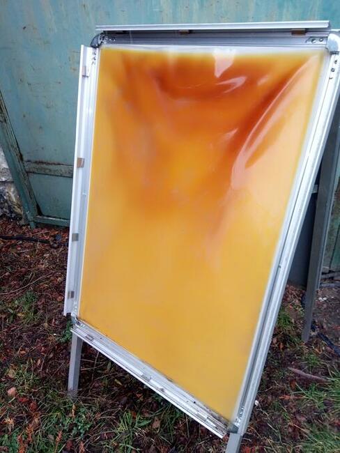 Potykacz aluminiowy, dwustronny, zatrzaskowy.