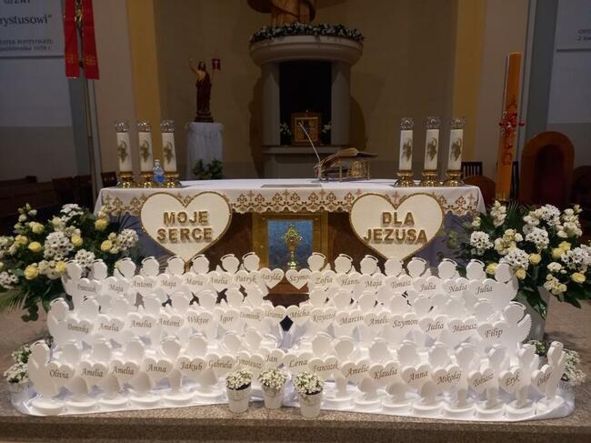 Aniołek z sercem+imię dekoracja Pierwsza Komunia