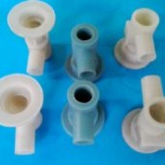 Elementy z tworzywa PCV i PP