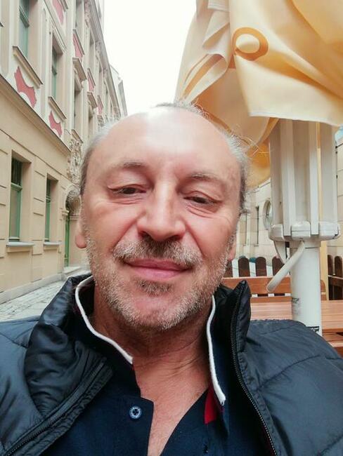 POSZUKIWANA szczupla, szczera, dojzala kobieta DO Zycia :)