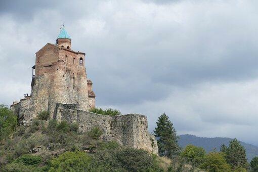 GRUZJA Bajkowa na 2026 ! 8 dni od 2899 zl