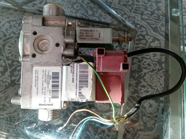 ARISTON Mikrogenus 24 HE MFII czesci plyta