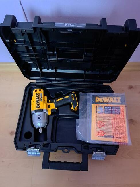 Klucz Udarowy DeWalt DCF899HNT 1/2 cala 950Nm 18V XR