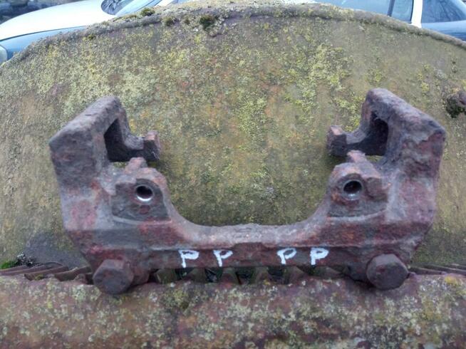 Jarzma zacisku hamulcowego przednie Renault laguna ll