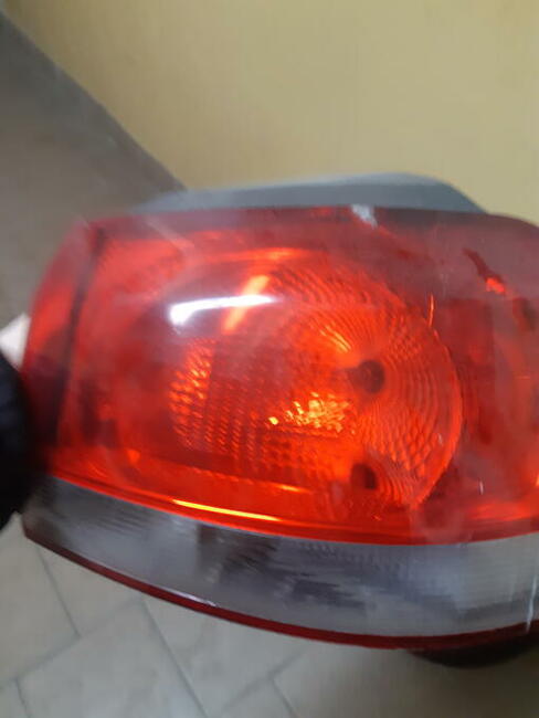 Sprzedam lampe vw golf 6
