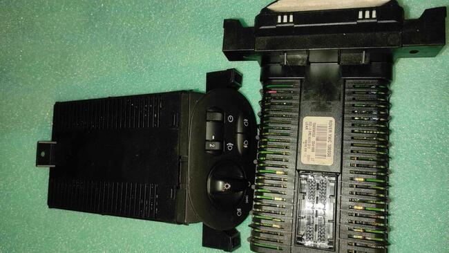 Rover 75 główny włącznik świateł z p./mgielnym przednim