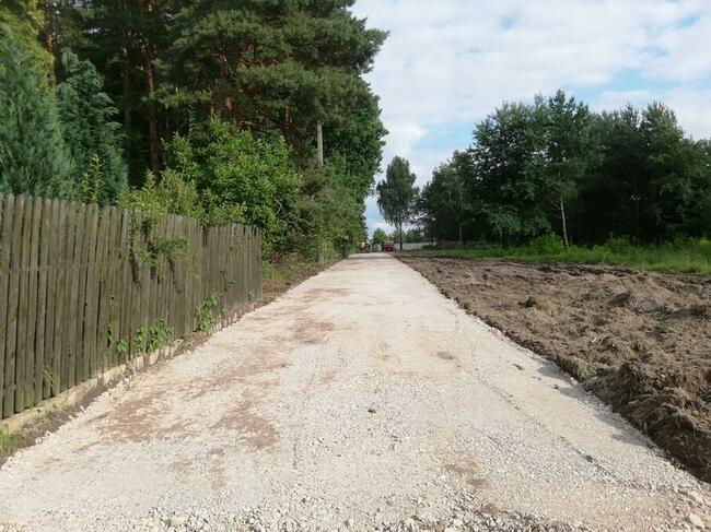 Budowa drogi dojazdowe, utwardzenie terenu, podbudowa, kostk