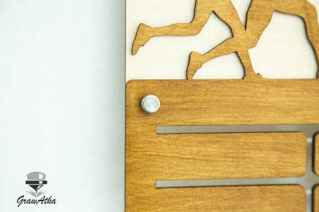 Wieszak na Medale 70cm Drewniany Personalizowany GrawAtka