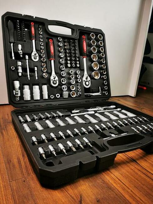 nowe zestawy kluczy 172 el. nasadowe boxer walizka bx011s