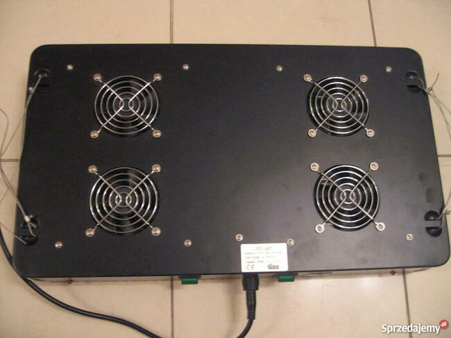 Ortoled lampa do uprawy roślin w homeboksie