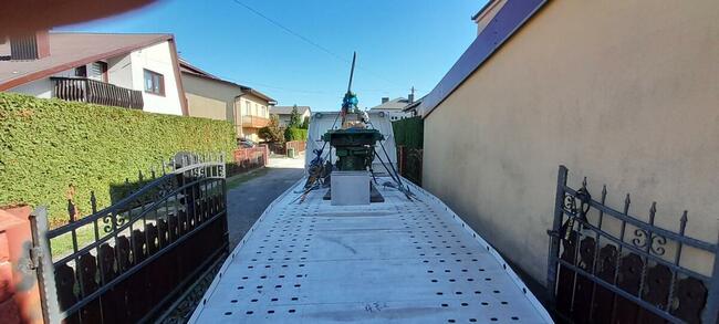 Auto Laweta Transport Maszyn Auto Pomoc 24/7 Holowanie