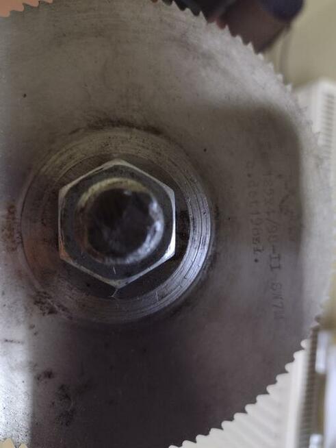 Trzpień frezarski wraz tarczami