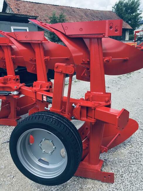 Pług obrotowy REVO 3 awemak DOSTAWA