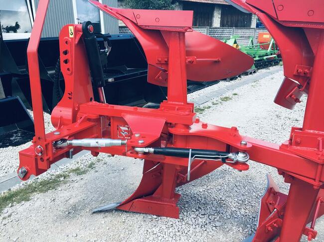 Pług obrotowy REVO 3 awemak DOSTAWA