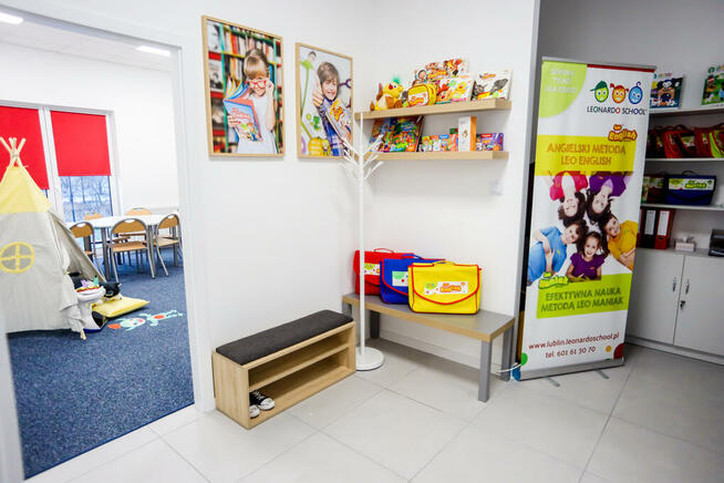 Asystent sekretariatu szkoły językowej dla dzieci