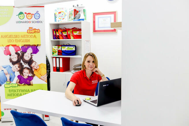 Asystent sekretariatu szkoły językowej dla dzieci