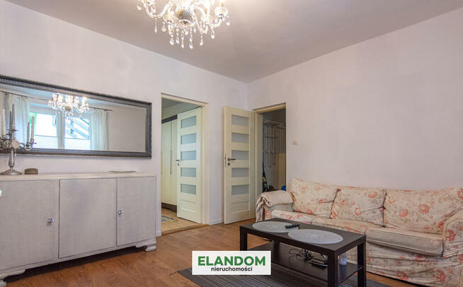 2 niezależne domy. Doskonała inwestycja!