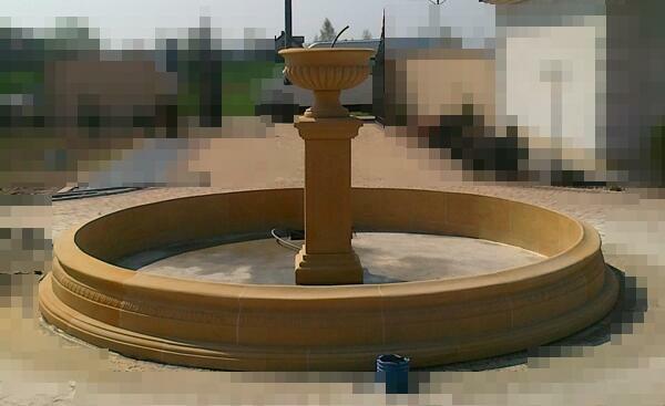 Oryginalna fontanna z piaskowca - kamień naturalny