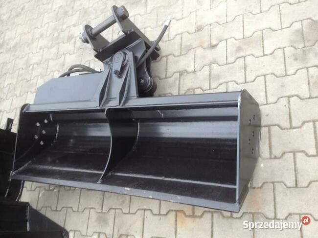 Łyżka skarpowa hydrauliczna CASE 580 590 695 150 CM