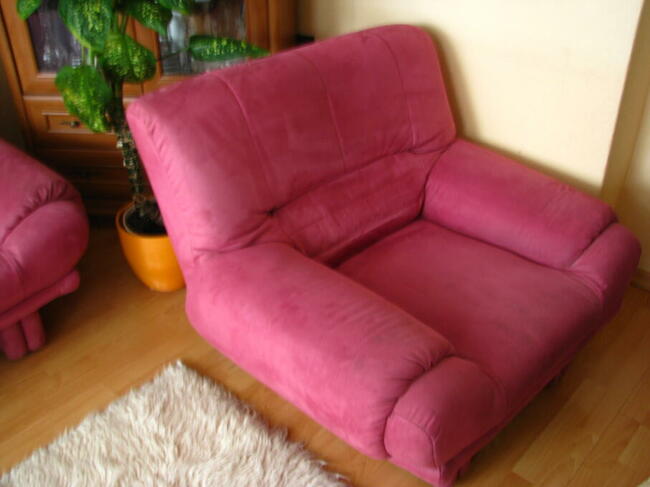 Komplet wypoczynkowy: kanapa i fotel KLER Scarlet 3 +1