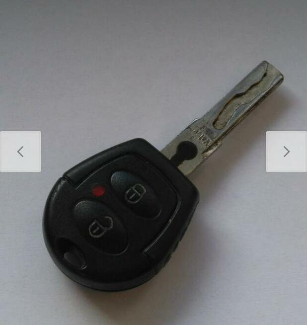 Awaryjne otwieranie drzwi auta