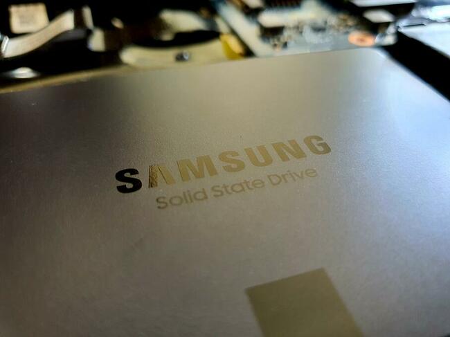 Wymiana dysku na SSD/szybsze działanie laptopa x10 - Tarnów
