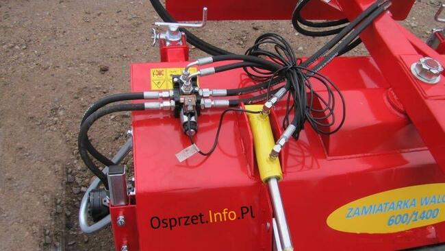 Zamiatarka hydrauliczna do ładowarki, wózka widłowego 200 cm