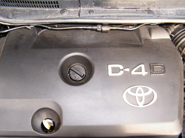 samochód osobowy Toyota Corolla Verso