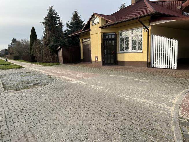 Dom na sprzedaż / wynajm