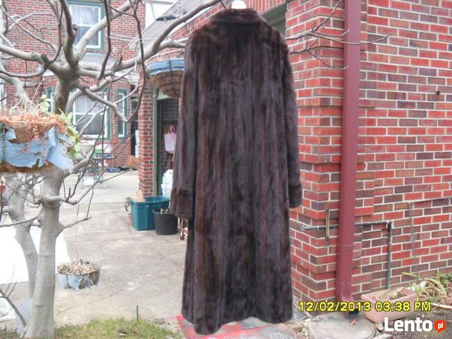 nowe, futro/plaszcz z brazowych norek, XL