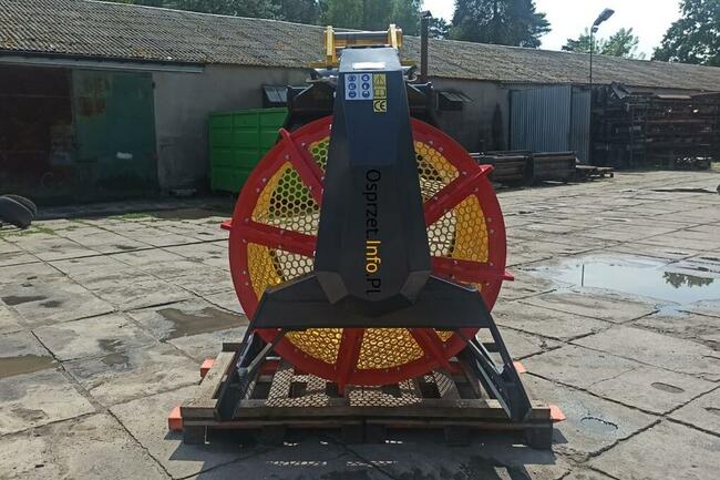 Łyżka przesiewająca do ziemi, gruzu - przesiewacz MAX 1000L