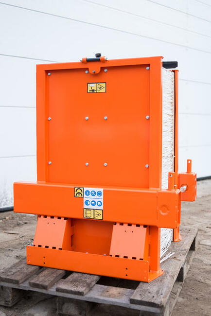 Zamiatarka szczotkowa składana ZLS-long, 12 rzędów 150-250cm