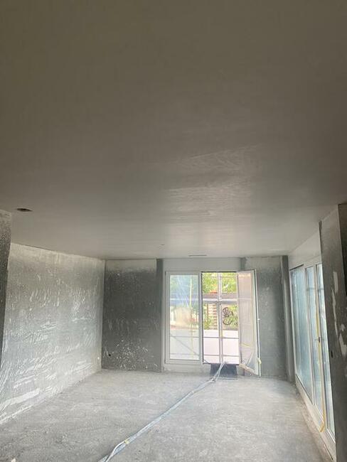 Gładzie natryskowe, tynki maszynowe, budowa domów , regipsy,