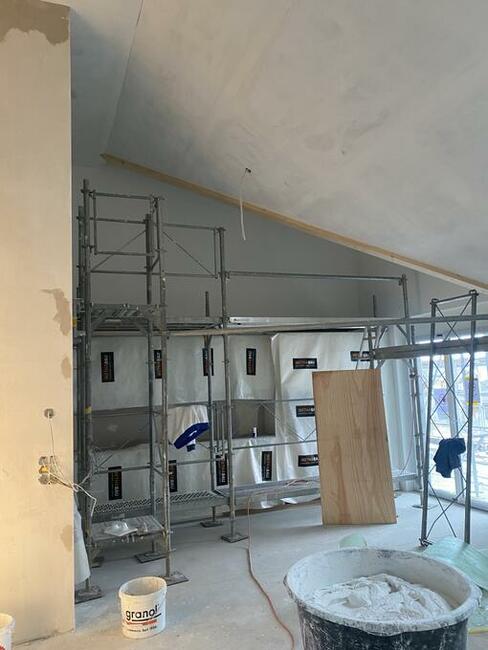 Gładzie natryskowe, tynki maszynowe, budowa domów , regipsy,