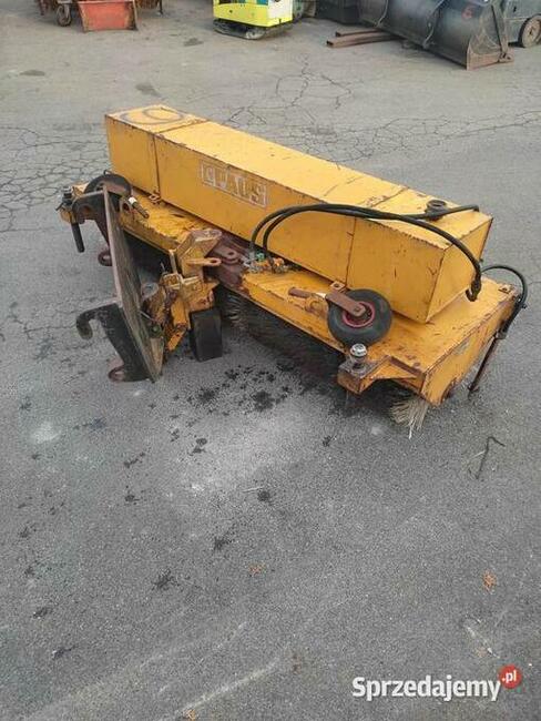 Zamiatarka Paus FKM90