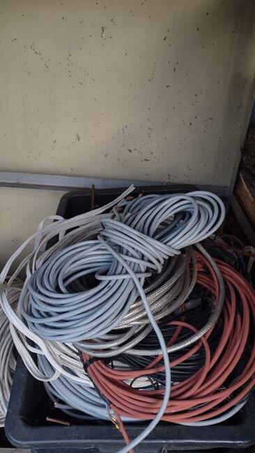 Przewody elektryczne