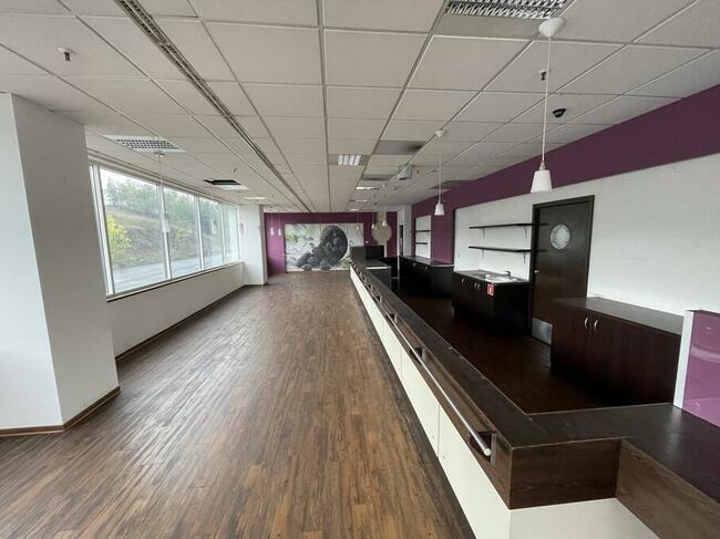 Budynek biurowy od Syndyka - Rząska, k. Krakowa