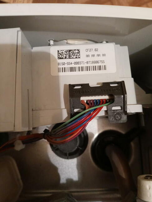 PRZEPŁYWOWY OGRZEWACZ WODY