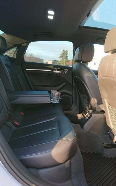 Samochód auto do ślubu / Udekorowane / Odwóz transport gości