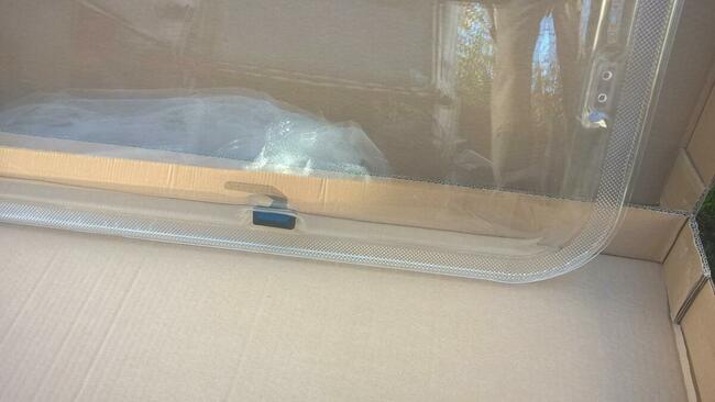 okno do przyczepy kempingowej kampera 126 cm x 63 cm nowe