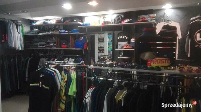 Sprzedam hurtem nową odzież pozostałość po sklepie