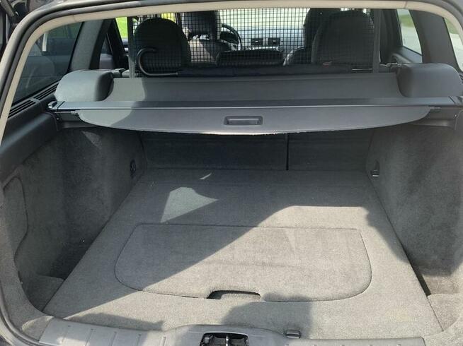 Volvo V50 2.0D MOMENTUM, Sapphire black