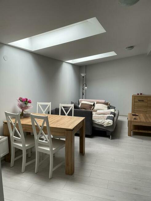 ŚWIETNE duże miszkanie 1 pokojowe w centrum PYSKOWIC