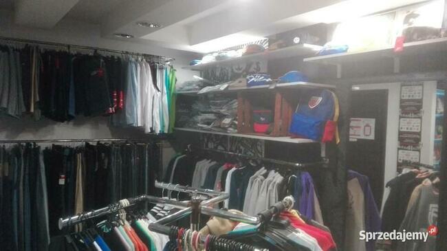 Sprzedam hurtem nową odzież pozostałość po sklepie